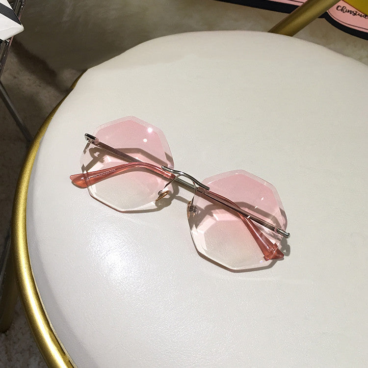 Women's Retro UV400 Sunglasses